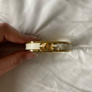 Gold & White Gucci Bracelet